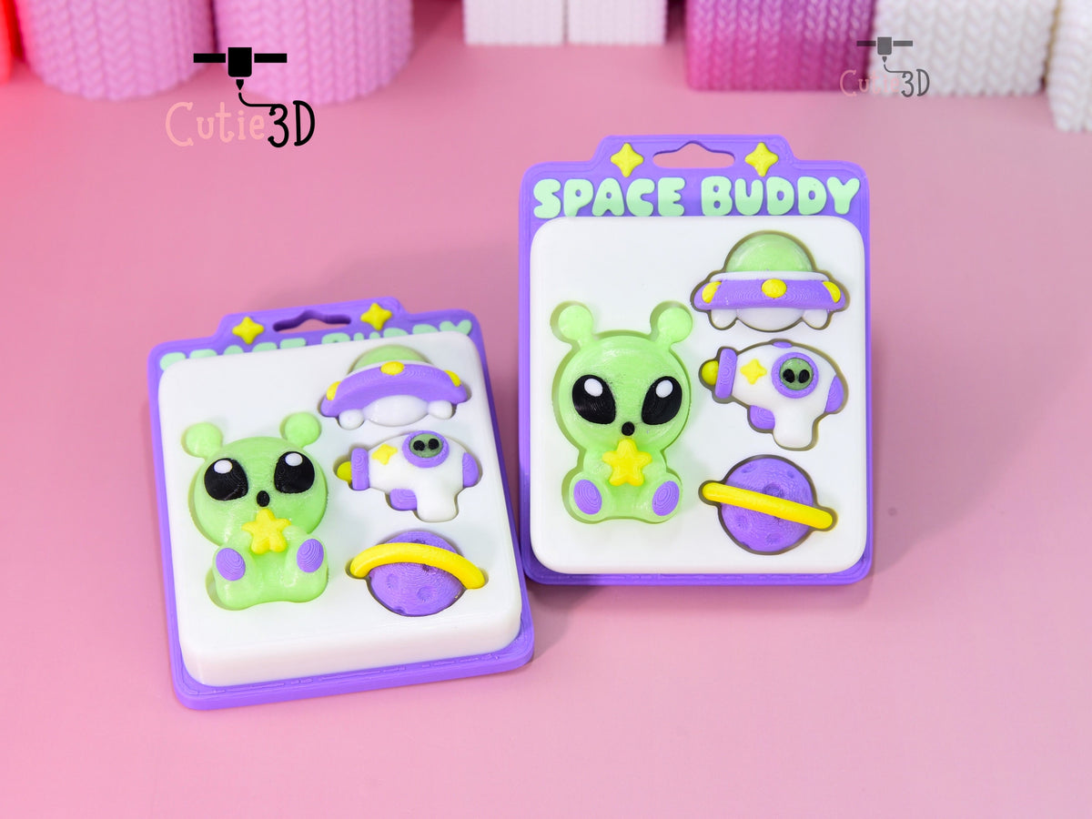 Cutie3D-Alien Buddy Fidget Led Clicker Keychain_05.jpg