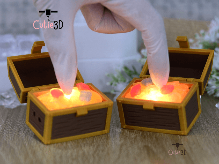 Cutie3D-Treasure Chest Fidget Led-Clicker Keychain_08.png