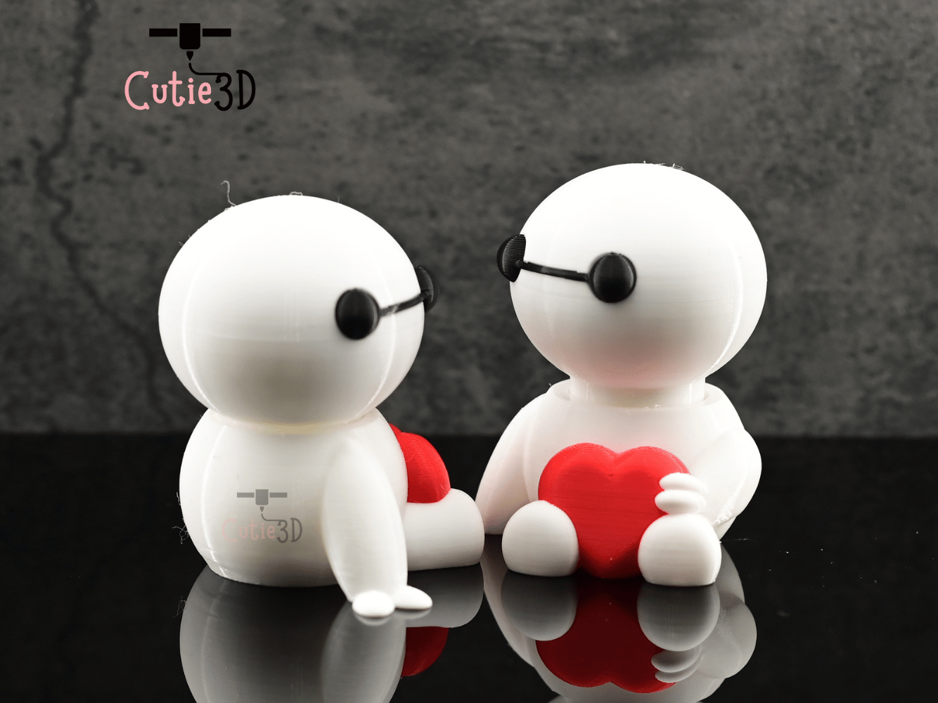 Digital Downloads - Cutie3D Twisty Clicker Fidget Valentine Baymax Holding A Heart