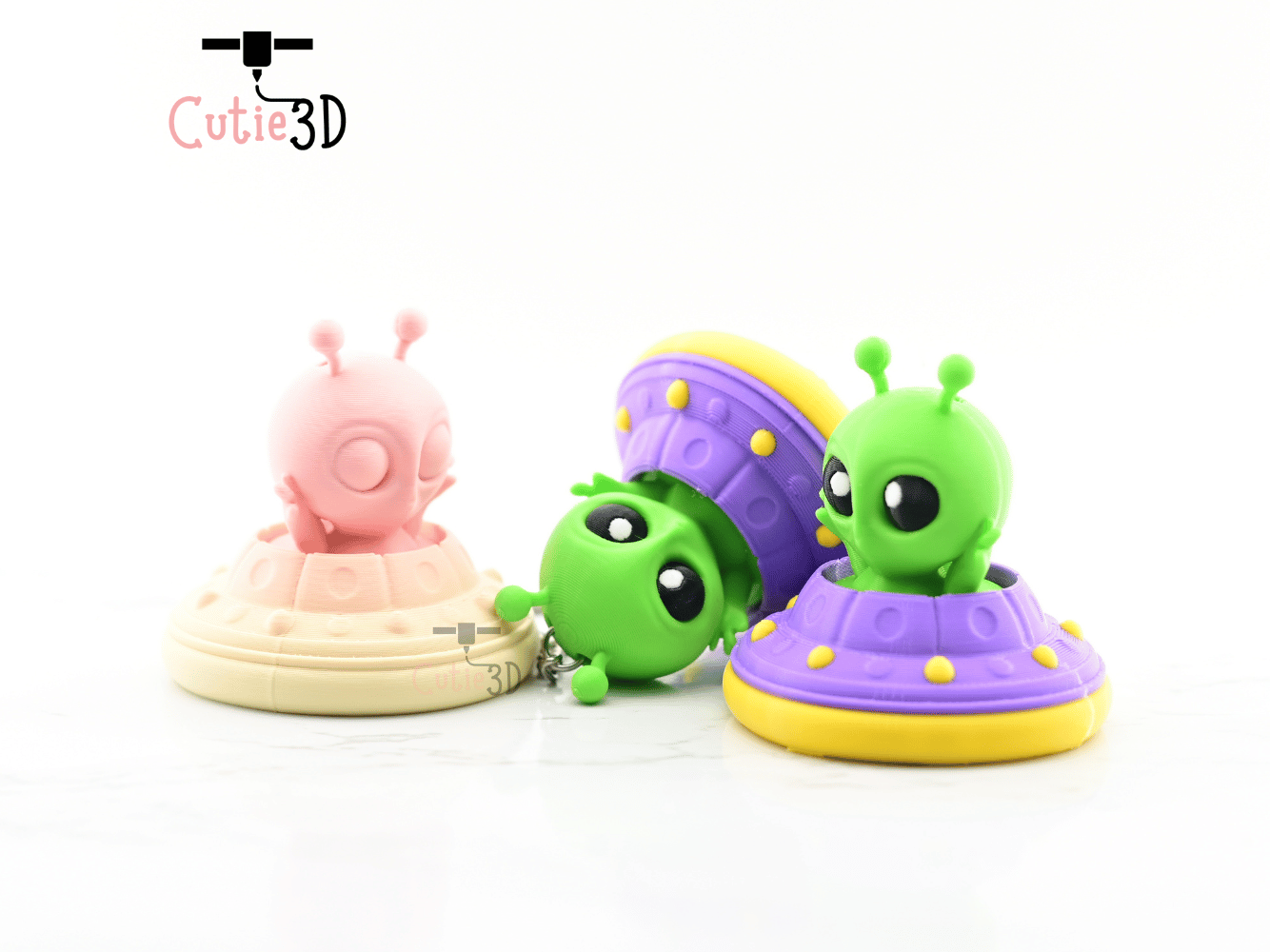 Digital Downloads - Cutie3D Twisty Keycap Fidget Clicker Alien In Ufo Keychain - Cute Backpack Keychain