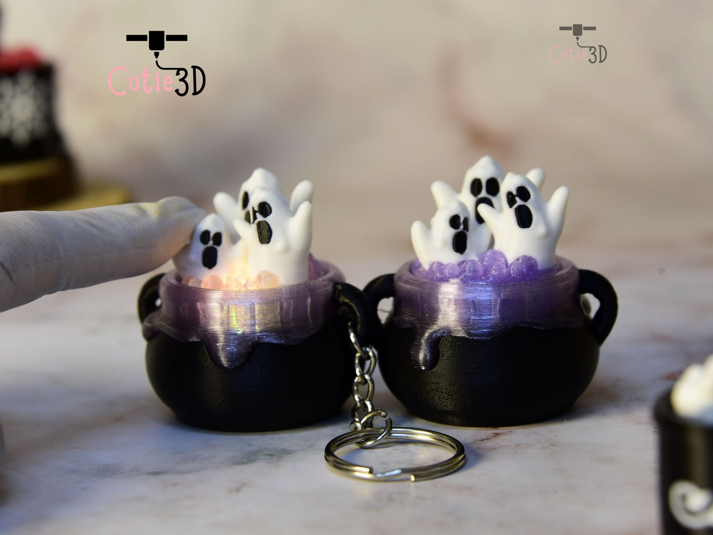 Cutie3D-Halloween Ghost Cauldron Fidget Led Clicker Keychain_06.jpg