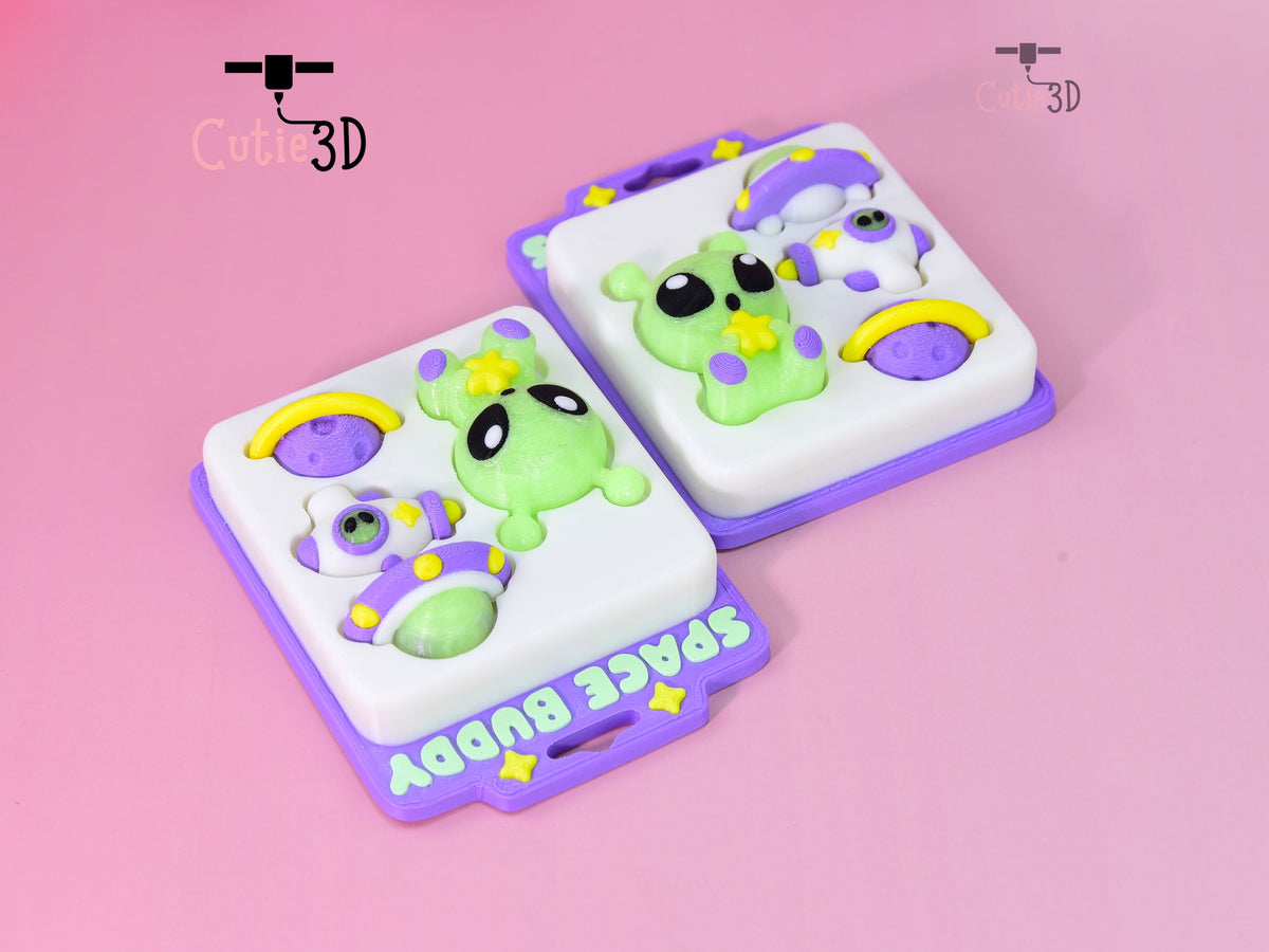 Cutie3D-Alien Buddy Fidget Led Clicker Keychain_04.jpg