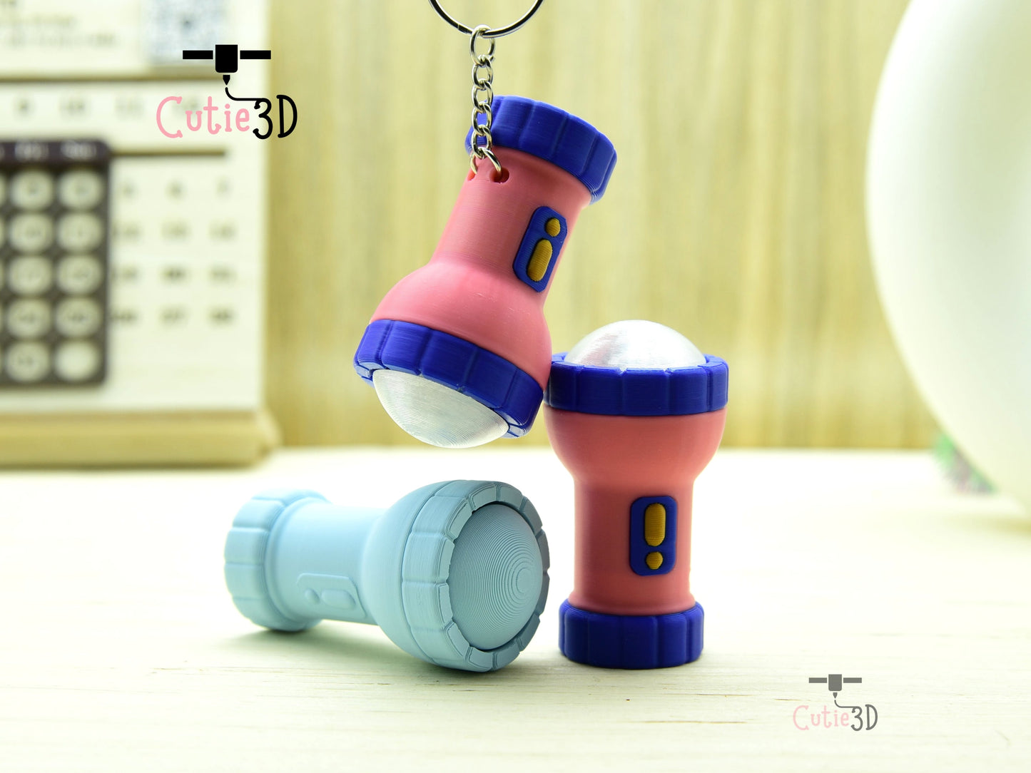 Cutie3D-Flashlight for Gadget Lovers Fidget Led-Clicker Keychain_04.jpg