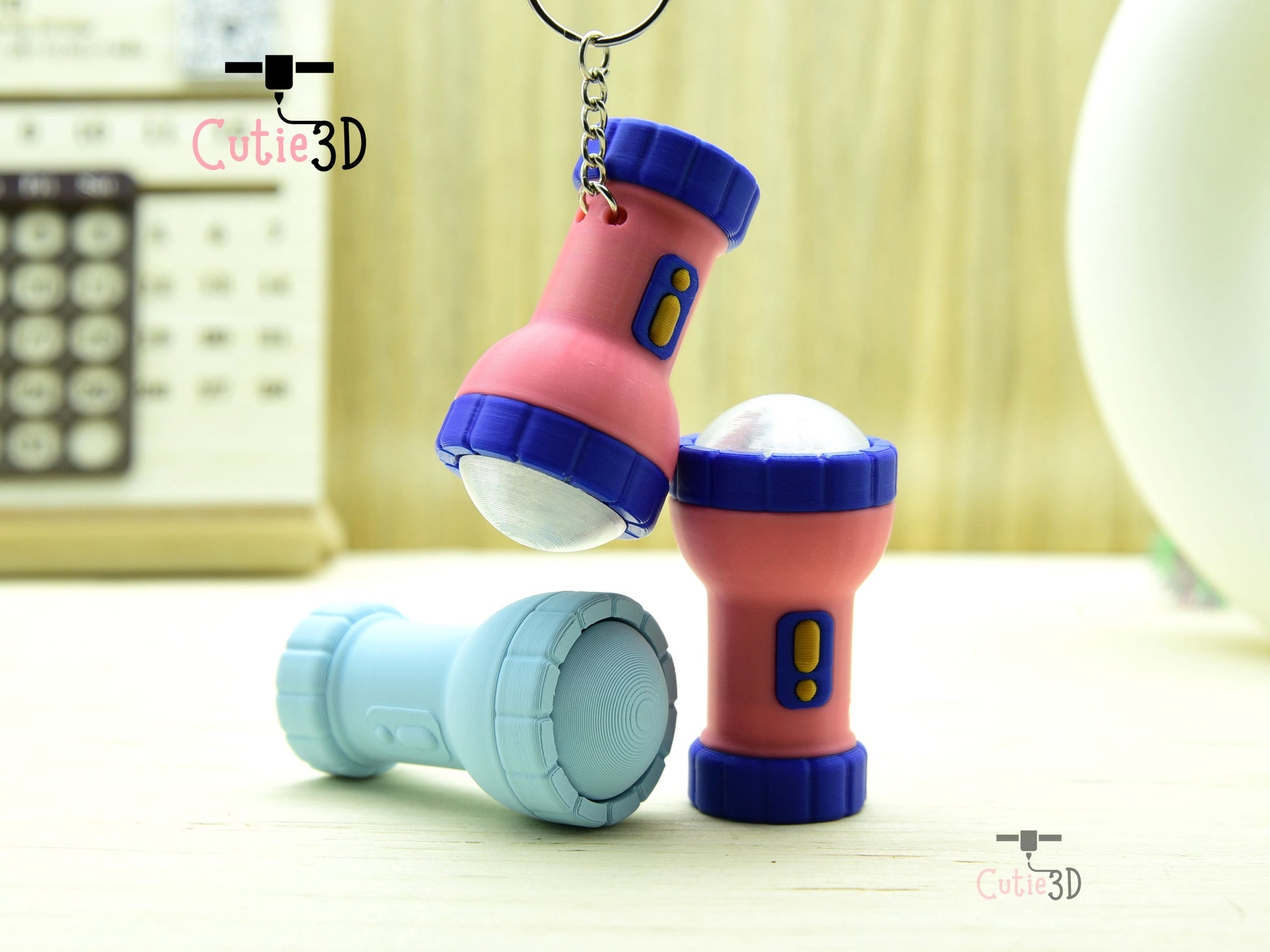 Cutie3D-Flashlight for Gadget Lovers Fidget Led-Clicker Keychain_04.jpg