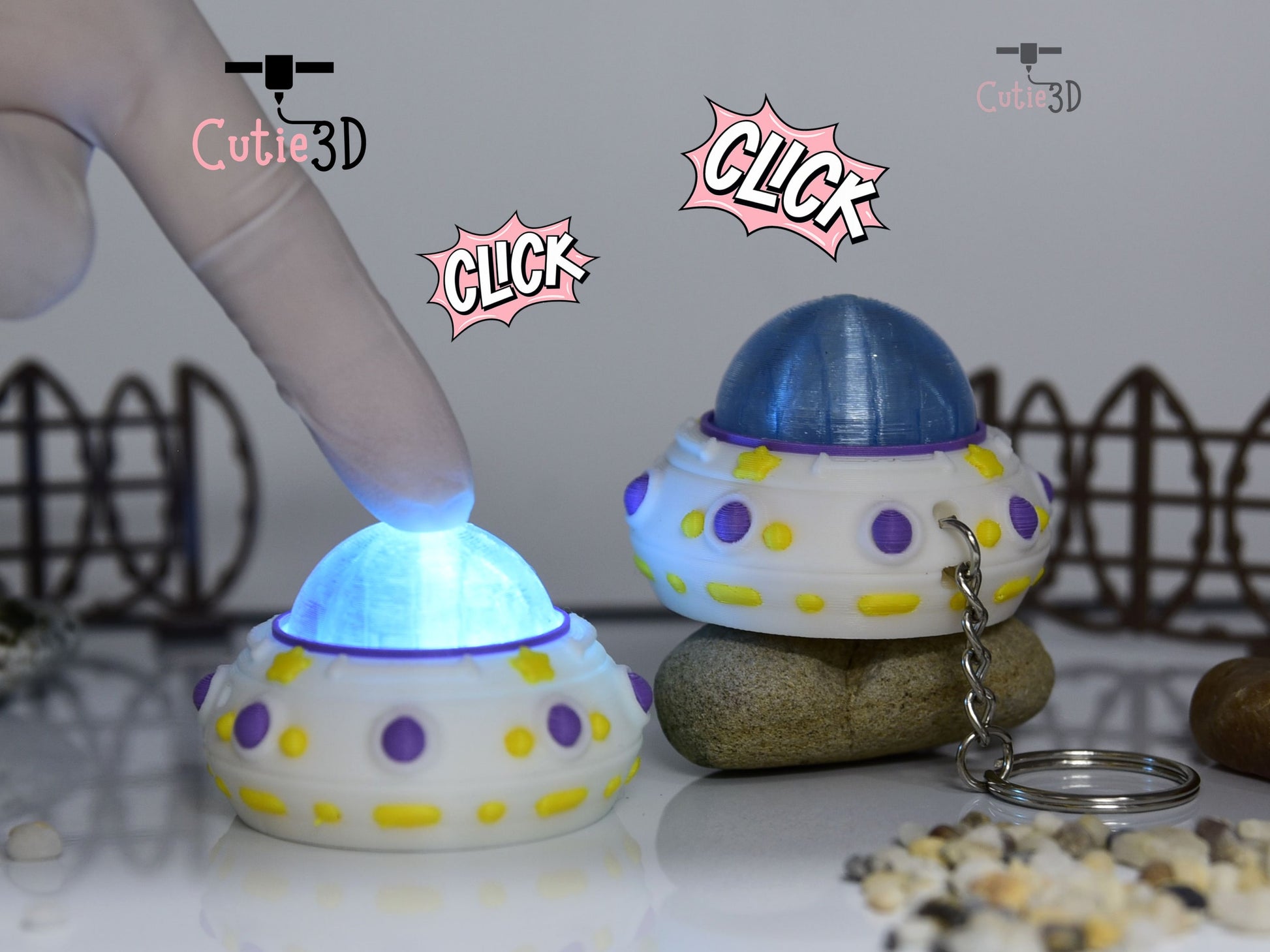 Cutie3D-UFO Light-Up Fidget Led-Clicker Keychain_01.jpg