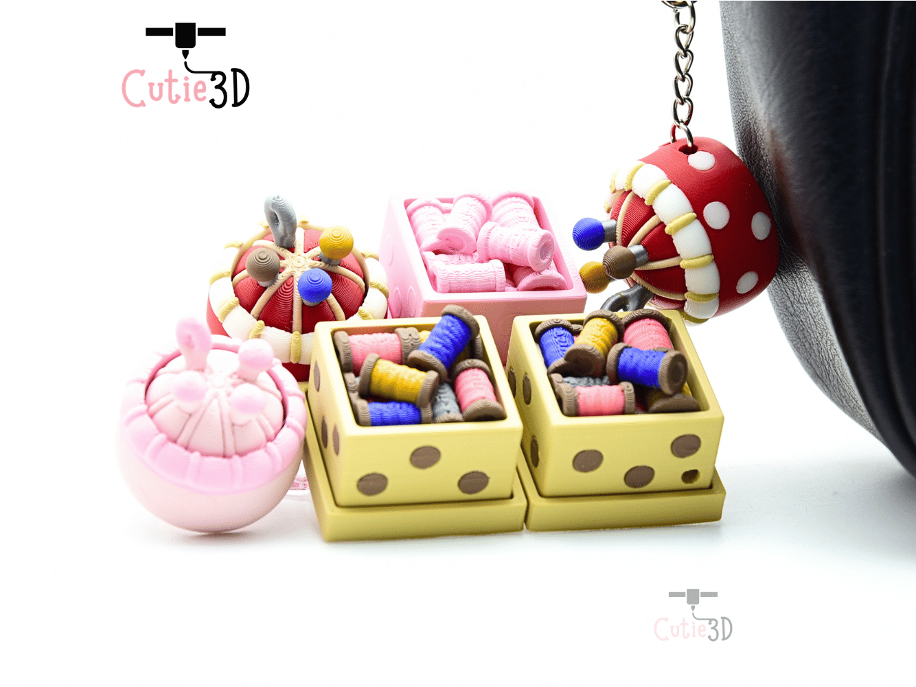 Cutie3D-Clicky Little Sewing Tools Fidget Clicker Keychain_05.png