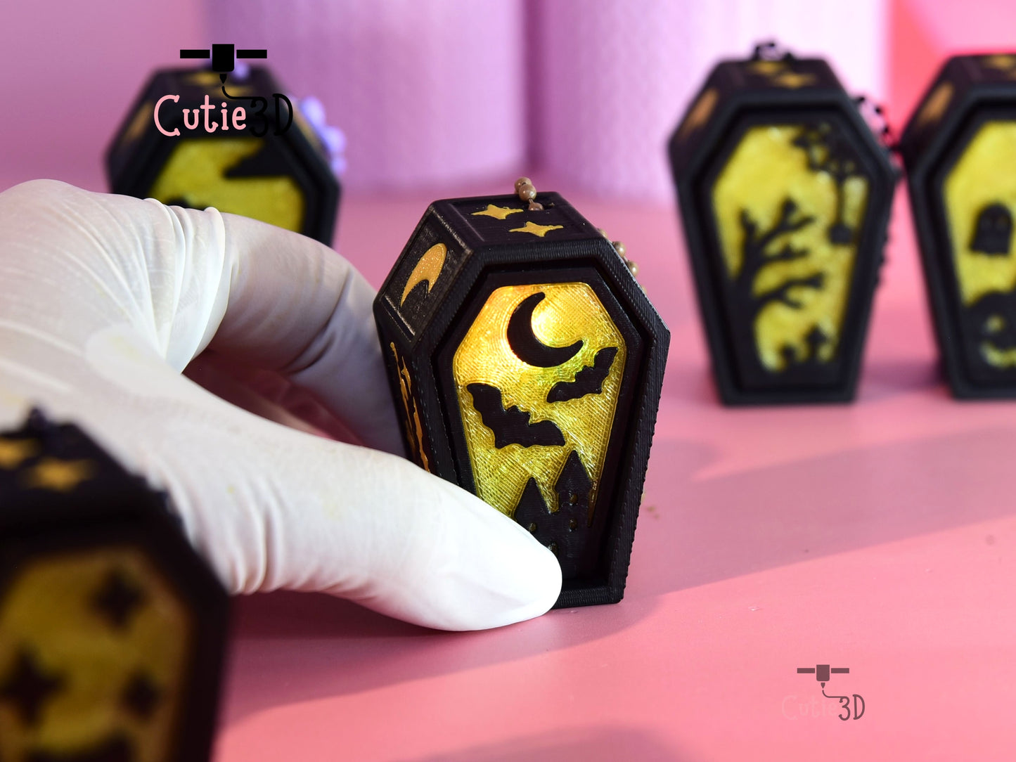 Cutie3D-Spooky Coffin Set Fidget Led Clicker Keychain_02.jpg