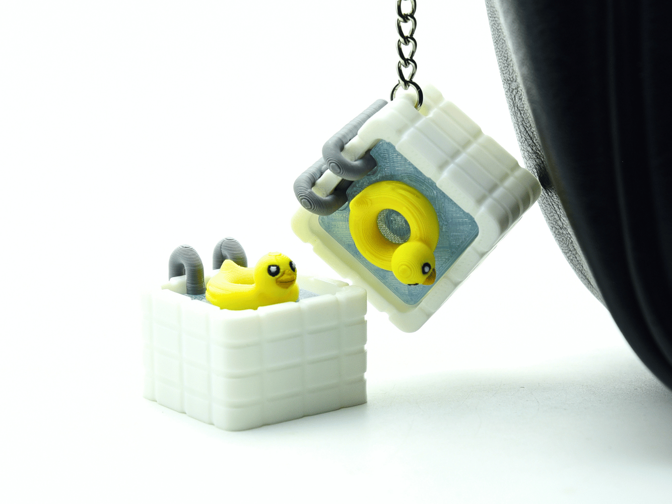 Cutie3D-Mini Pool Duck Fidget Clicker Keychain_06.png