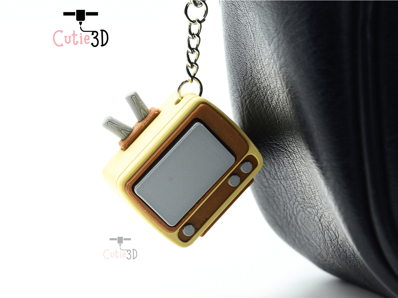 Cutie3D-Clicky Retro Tv Magnet-Insert Clicker Keychain_07.png