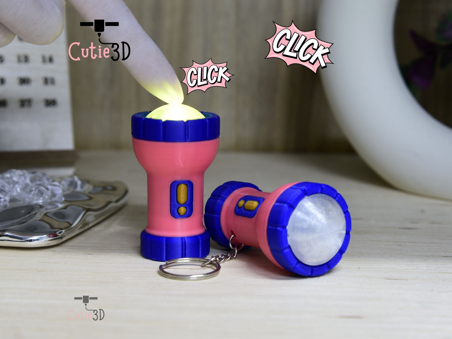 Cutie3D-Flashlight for Gadget Lovers Fidget Led-Clicker Keychain_01.jpg