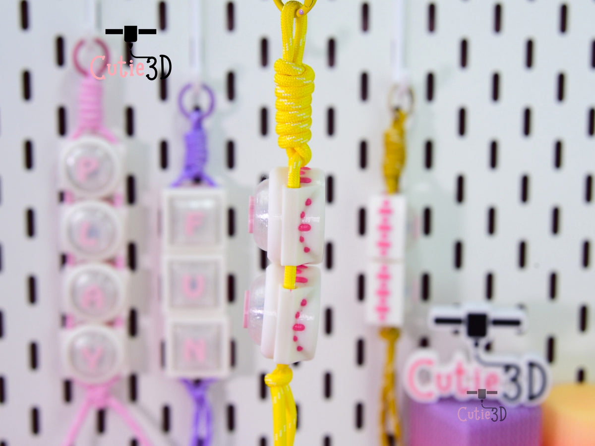Cutie3D-Custom Name Paracord Charm Fidget Led Clicker Keychain_04.jpg