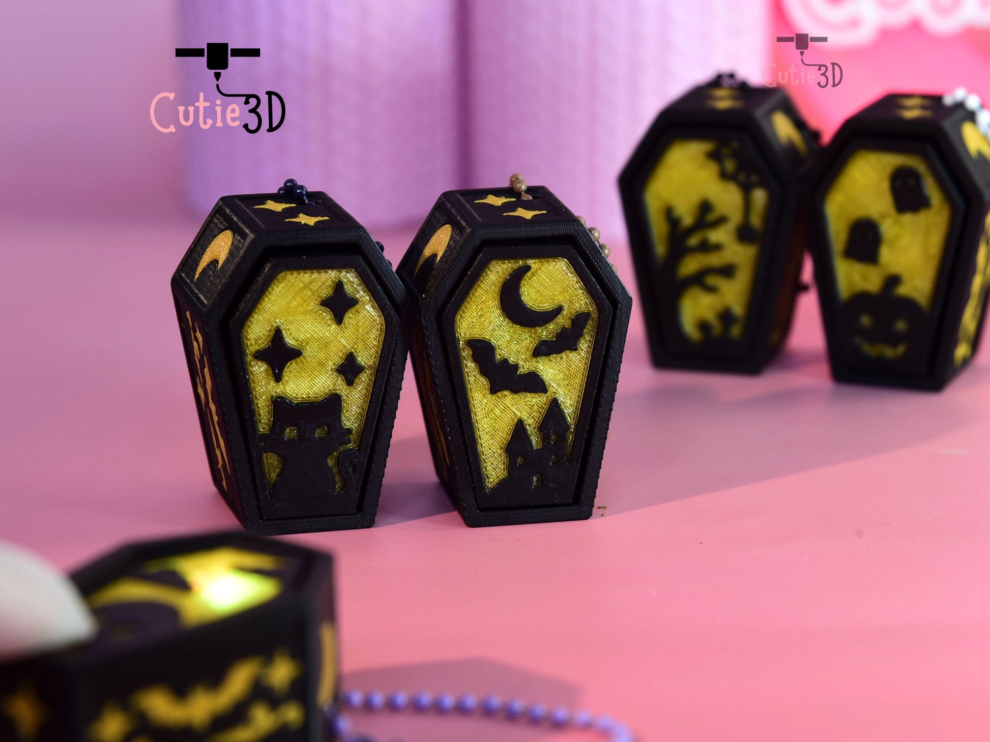 Cutie3D-Spooky Coffin Set Fidget Led Clicker Keychain_03.jpg