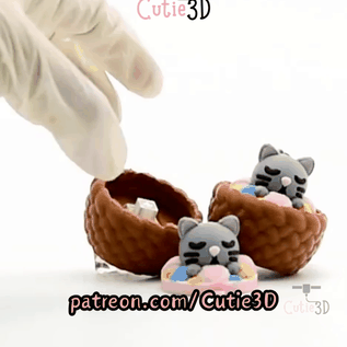Cutie3D-Cat in Yarn Basket Fidget Clicker Keychain_11.gif