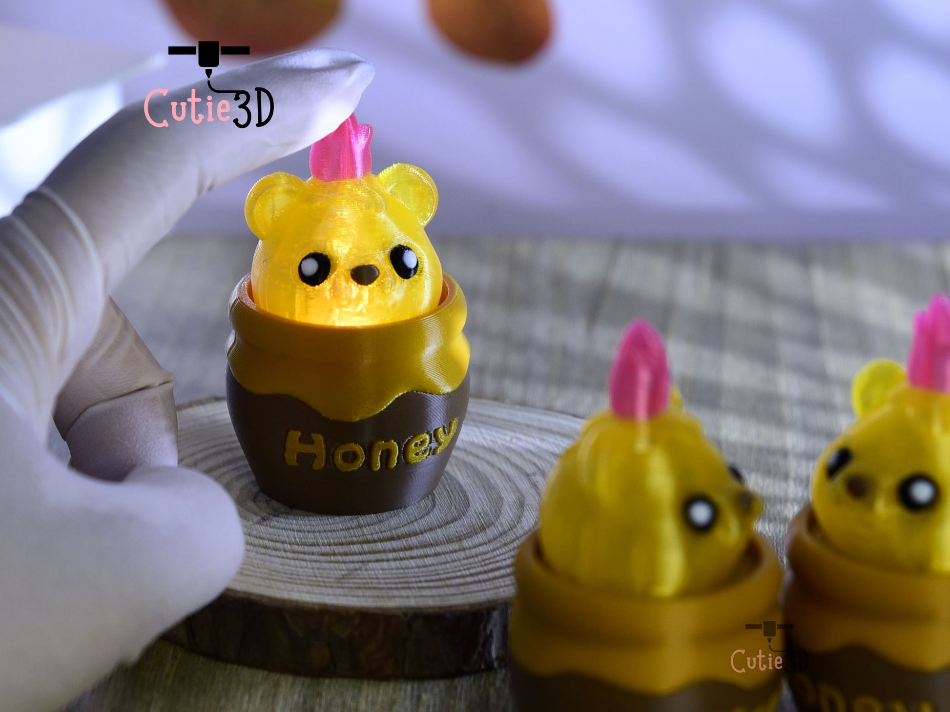 Cutie3D-Honey Bear Candle Fidget Led Clicker Keychain_08.jpg