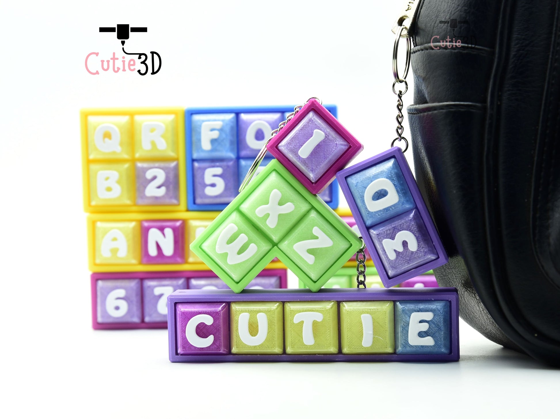 Cutie3D-Alphanumeric Building Block Fidget Led-Clicker Keychain_04.jpg