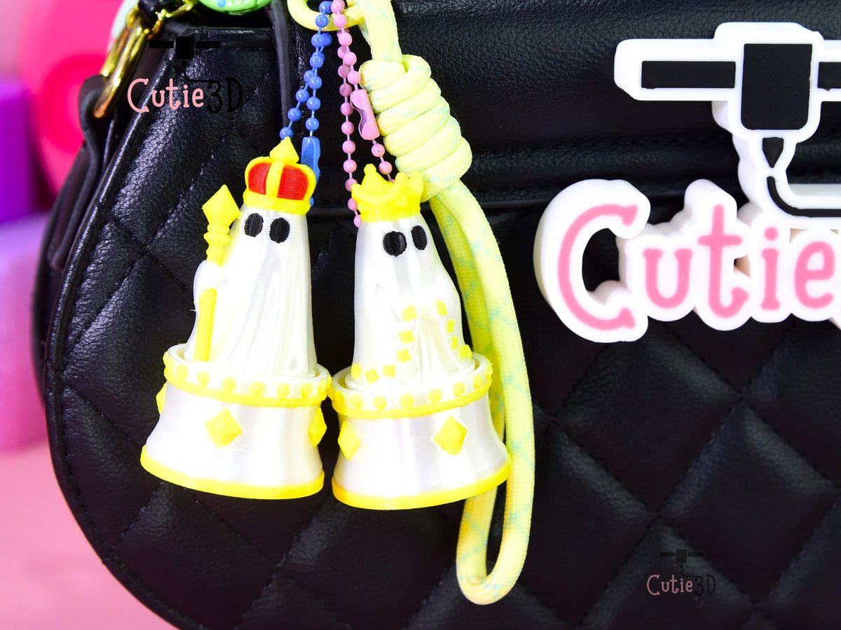 Cutie3D-Royal Ghost Chess Set of Clicker Keychains_06.jpg