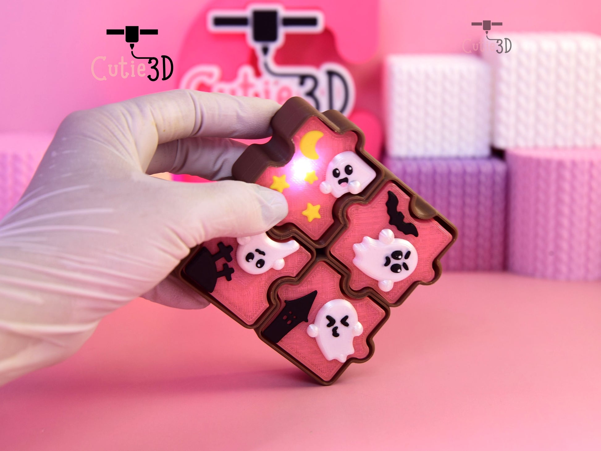 Cutie3D-Spooky Puzzle Fidget Led Clicker Keychain_03.jpg