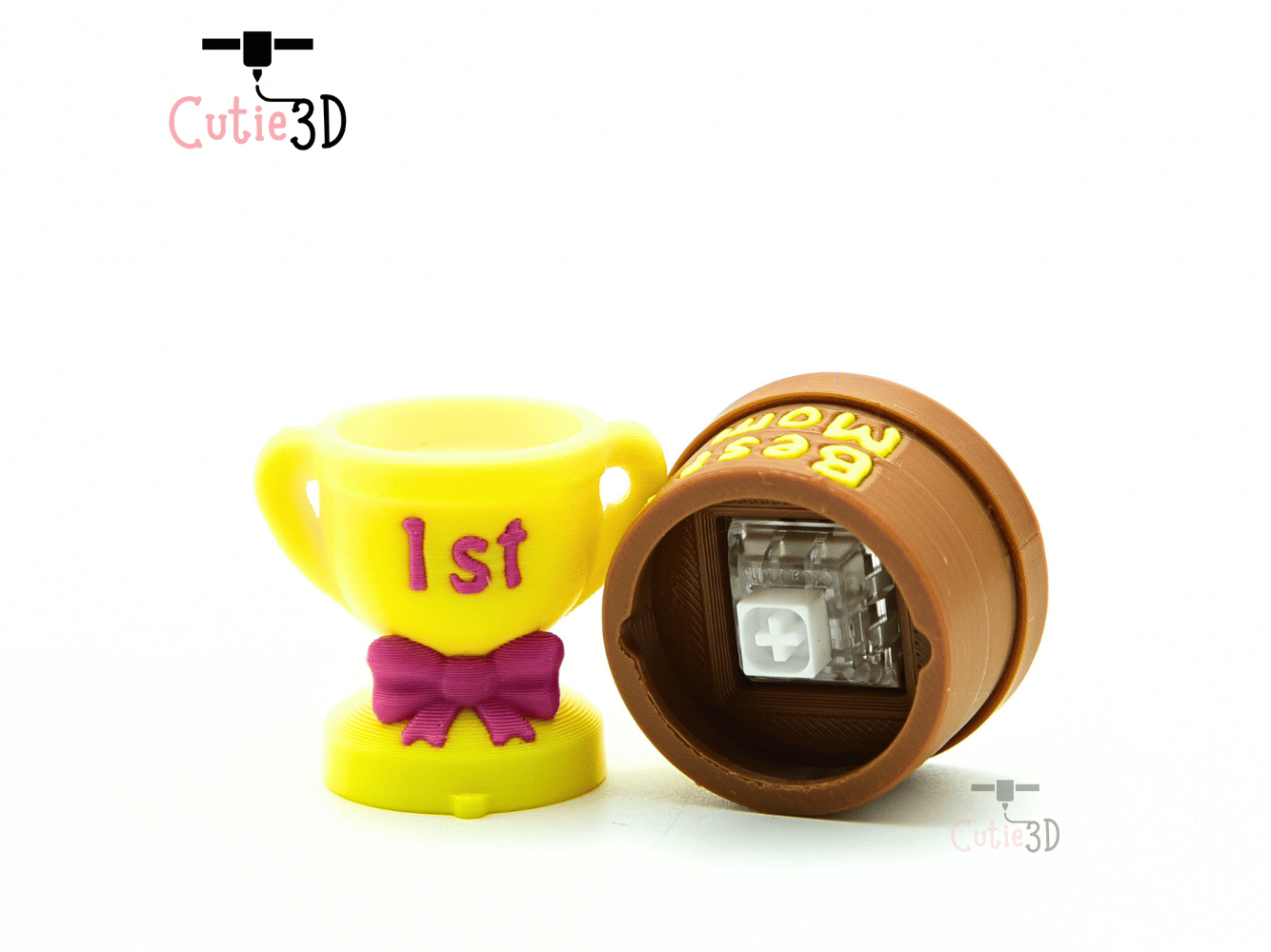 Cutie3D-Best Mom Trophy Fidget Clicker Keychain_03.png