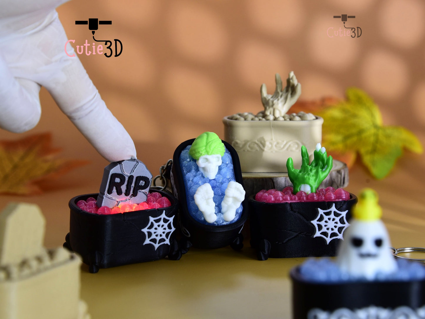 Cutie3D-Halloween Haunted Bubble Bath Fidget Led-Clicker Keychain_06.jpg