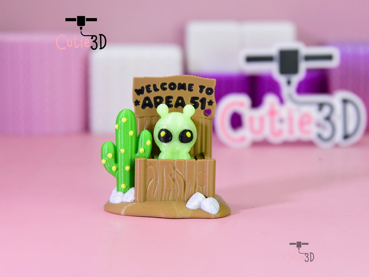 Cutie3D-Area 51 Booth Alien Fidget Clicker Keychain_02.jpg