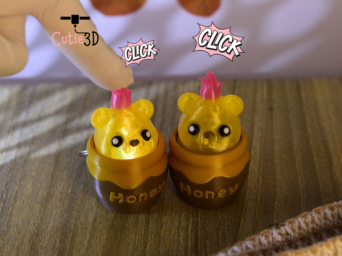 Cutie3D-Honey Bear Candle Fidget Led Clicker Keychain_01.jpg